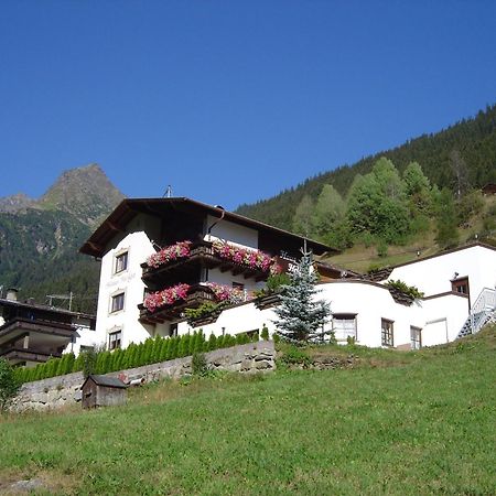 Haus Helga Hotel Kappl  Bagian luar foto